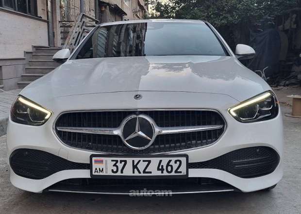 Mercedes-Benz C 300