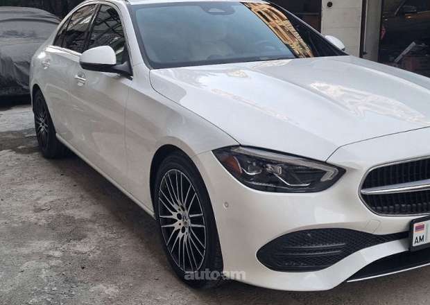 Mercedes-Benz C 300