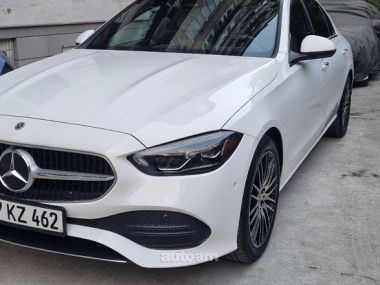 Mercedes-Benz C 300 2023 — миниатюра 1