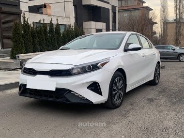 Kia Forte LX 2023 — миниатюра 1