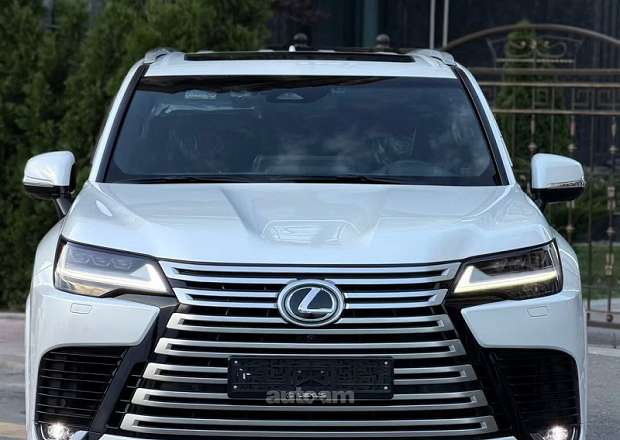 Lexus LX 600