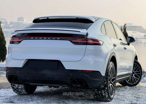 Porsche Cayenne Coupe 2021 — photo 4