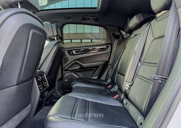 Porsche Cayenne Coupe 2021 — photo 9