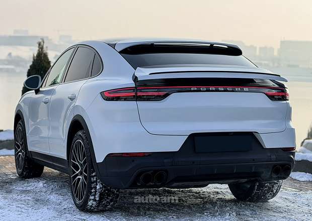 Porsche Cayenne Coupe 2021 — photo 6