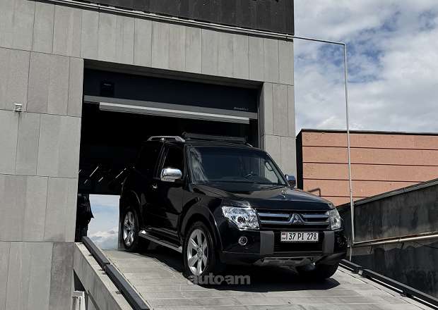 Mitsubishi Pajero