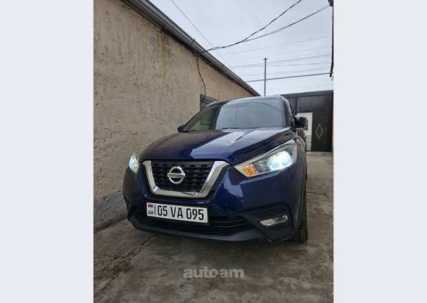 Nissan Kicks