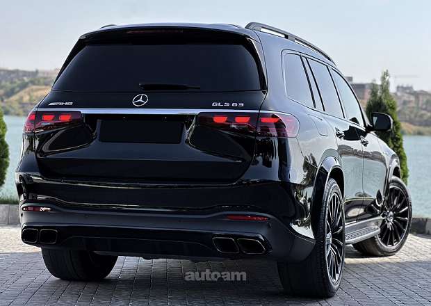 Mercedes-Benz GLS 63 AMG