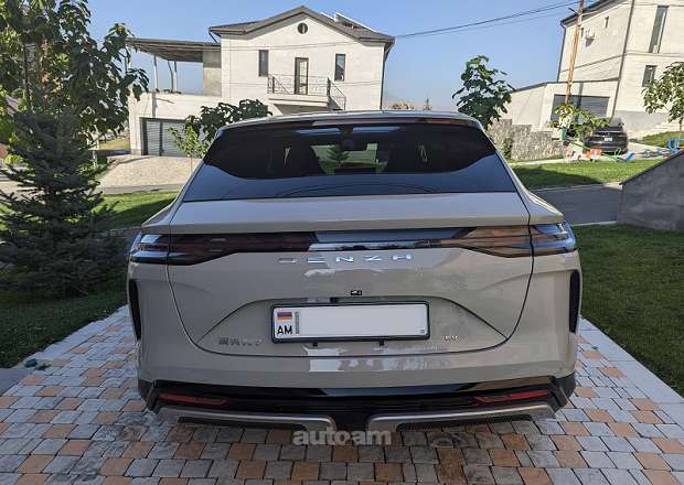Denza Denza N7