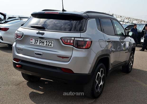 Jeep Compass 2022 — լուսանկար 14