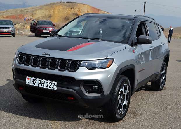 Jeep Compass 2022 — լուսանկար 1