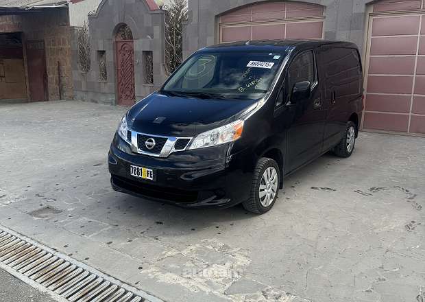 Nissan NV200