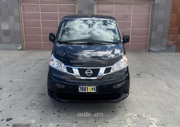 Nissan NV200