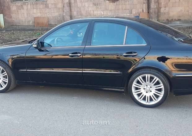 Mercedes-Benz E 350 2008 — photo 2