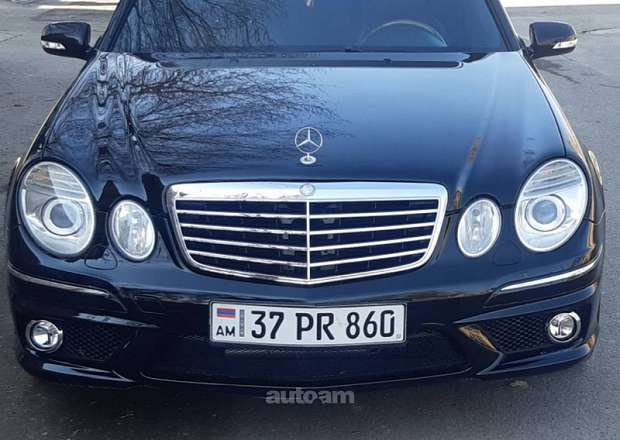 Mercedes-Benz E 350 2008 — photo 1