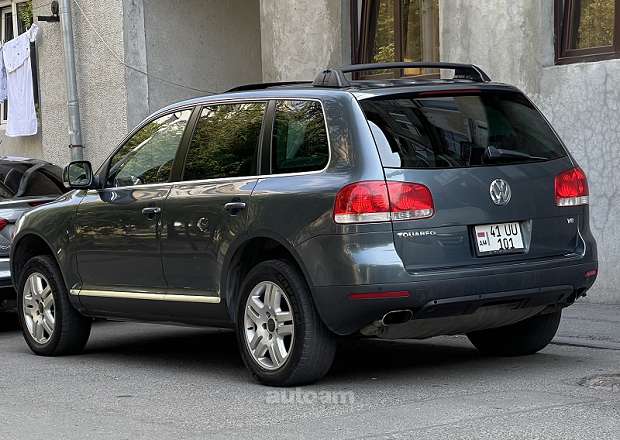 Volkswagen Touareg