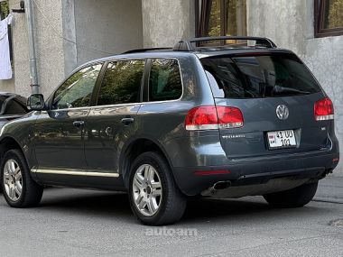 Volkswagen Touareg  2005 