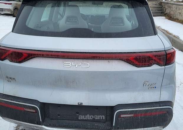 BYD Yuan Up