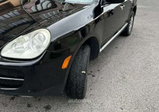 Porsche Cayenne 2005 — լուսանկար 2