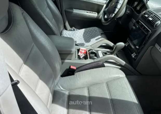 Porsche Cayenne 2005 — լուսանկար 10