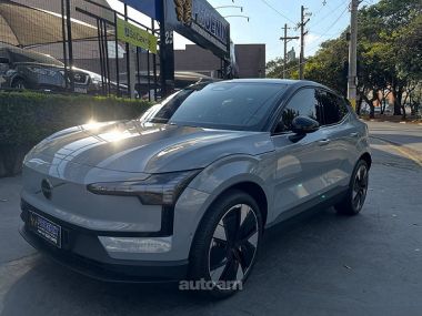 Volvo EX30  2025 