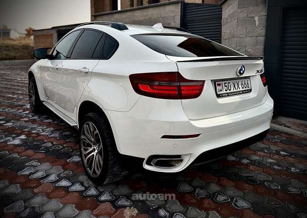 BMW X6