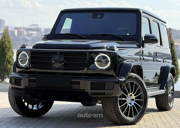 Mercedes-Benz G 500