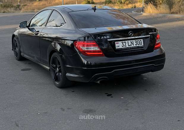 Mercedes-Benz C 250