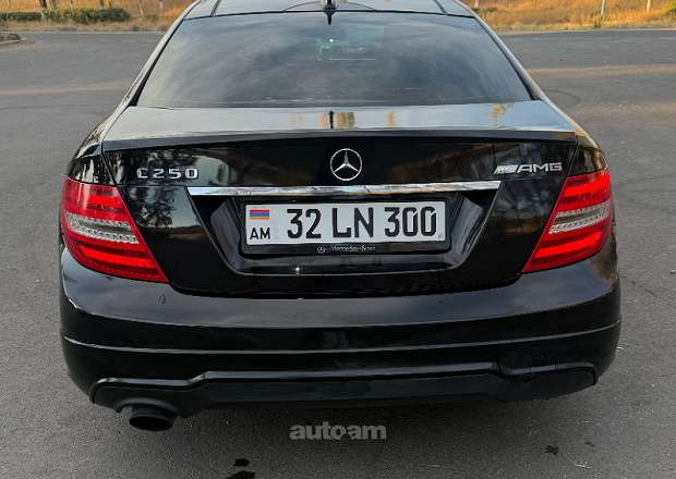 Mercedes-Benz C 250