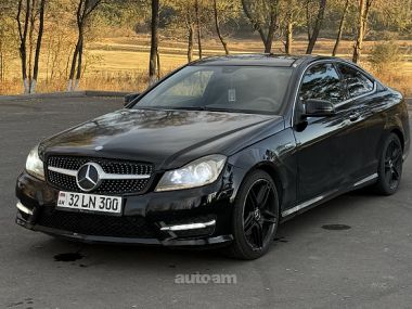 Mercedes-Benz C 250  2012 