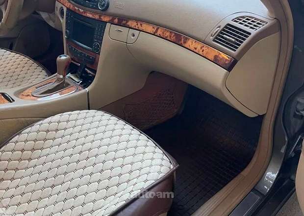 Mercedes-Benz E 350 2008 — photo 8