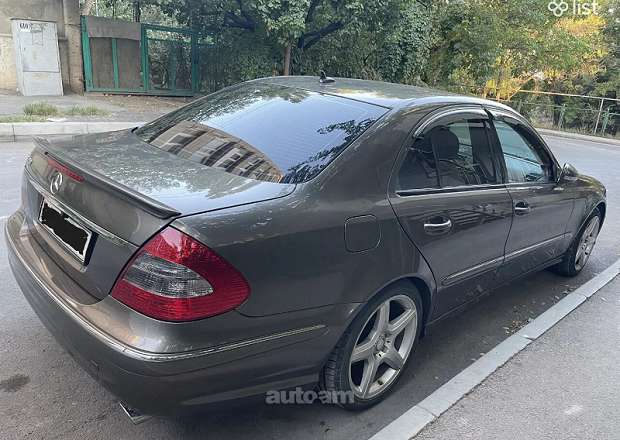 Mercedes-Benz E 350 2008 — photo 5
