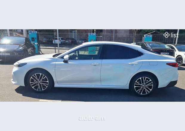 Toyota Camry 2025 — լուսանկար 6