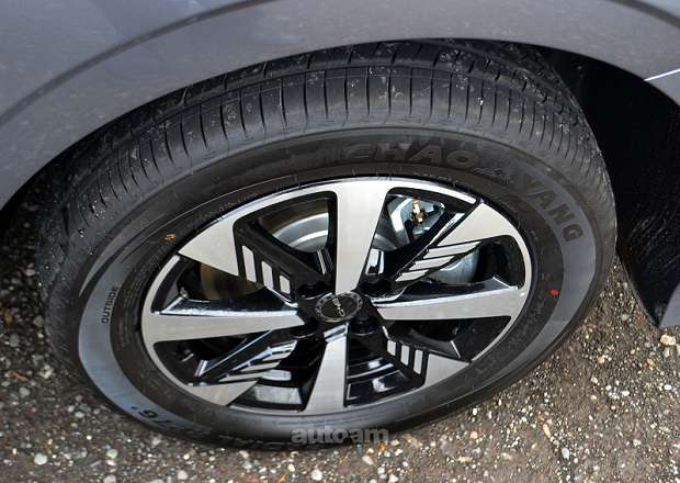 BYD e2