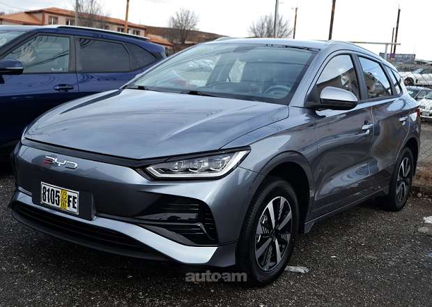 BYD e2
