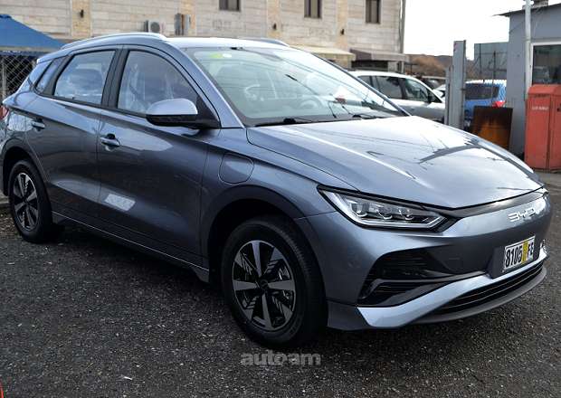 BYD e2