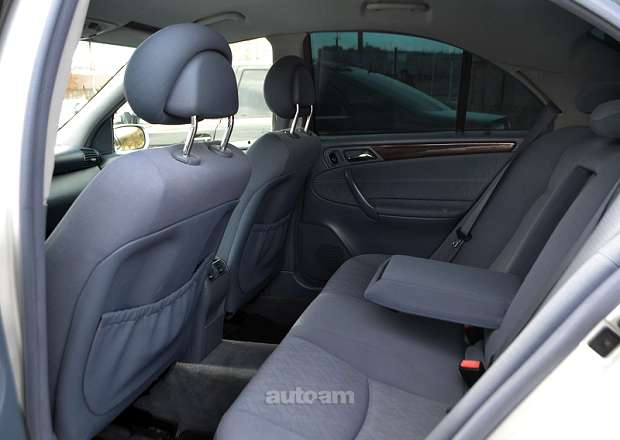 Mercedes-Benz C 180 2001 — photo 9