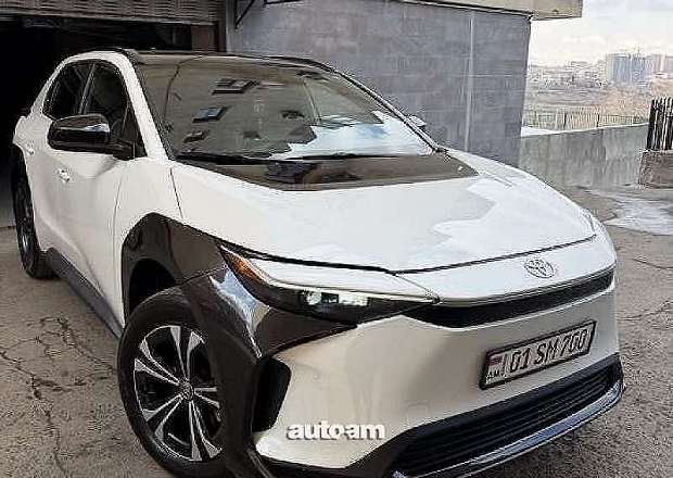 Toyota Bz4X