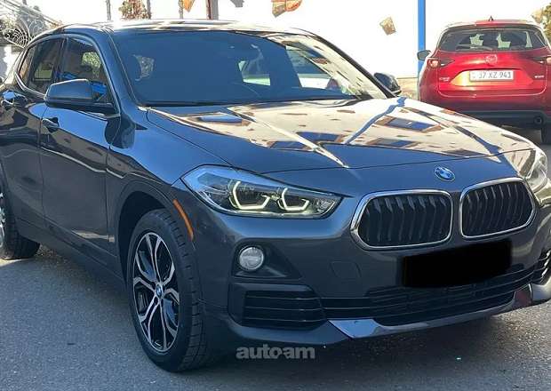 BMW X2