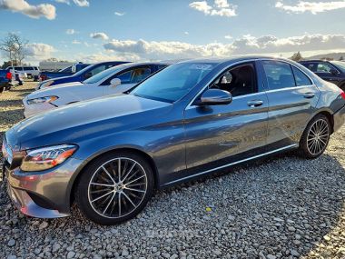 Mercedes-Benz C 300  2020 