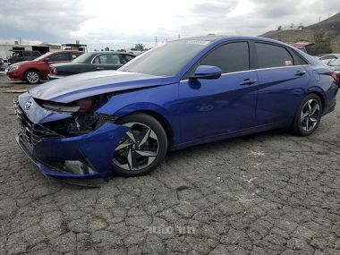 Hyundai Elantra  2023 