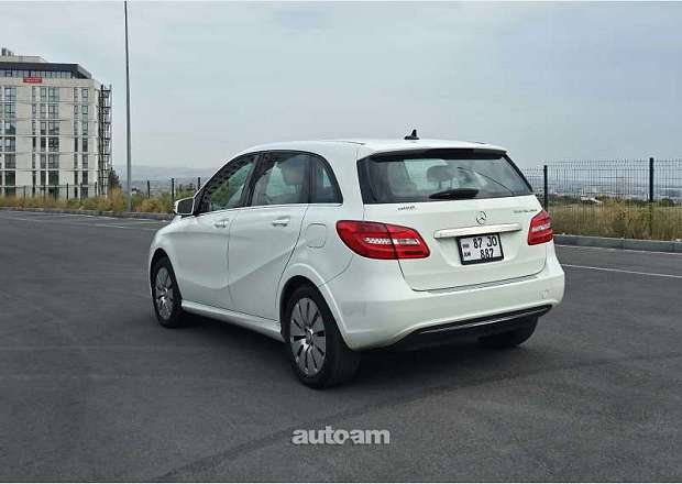Mercedes-Benz B Electric Drive