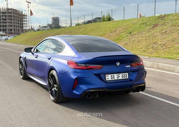 BMW M8