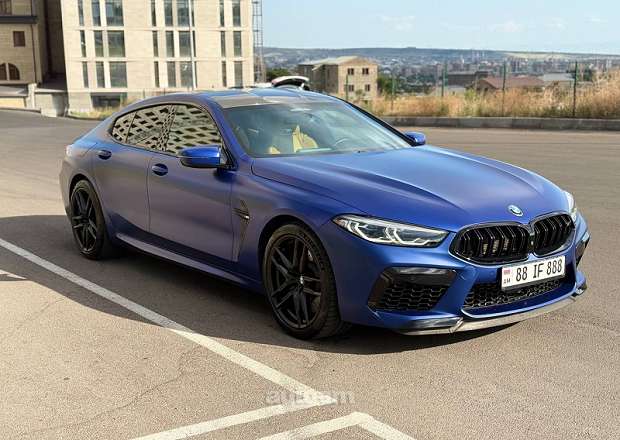 BMW M8