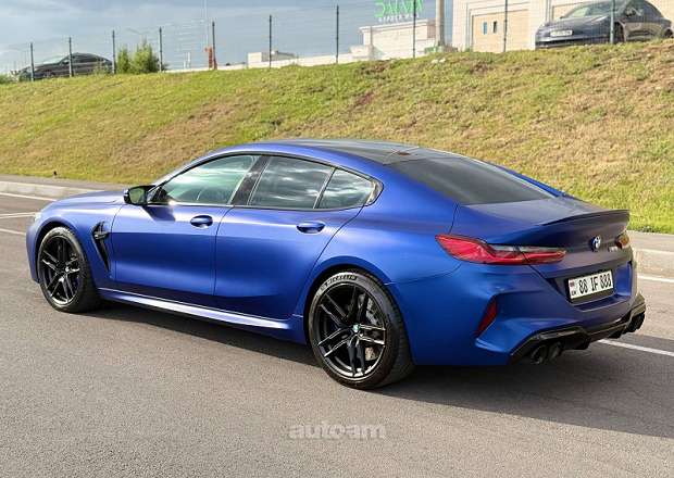 BMW M8