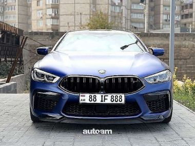 BMW M8  2020 