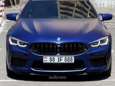 BMW M8  2020 