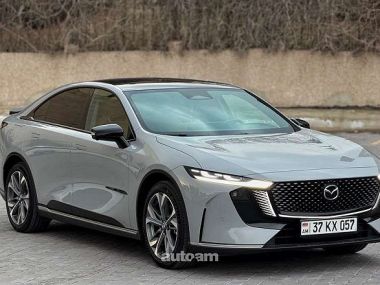 Mazda EZ-6  2025 