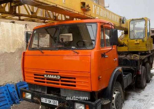 KAMAZ  5490
