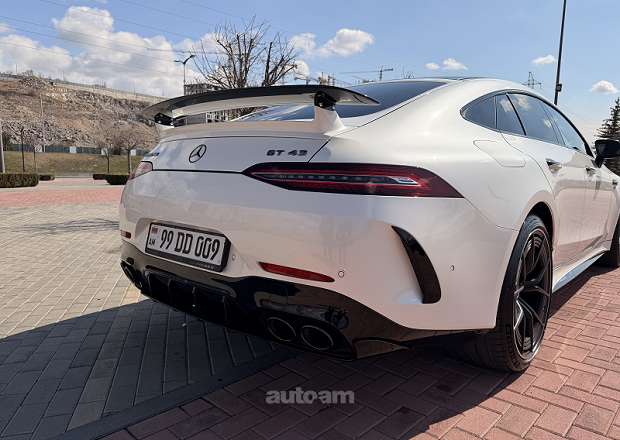 Mercedes-Benz AMG GT