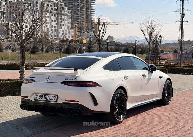 Mercedes-Benz AMG GT